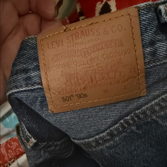 Levi's Women's Classic Blue Boot Cut Jeans - Picture 6 of 8